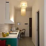 Liberte - Nel Centro Di Bari